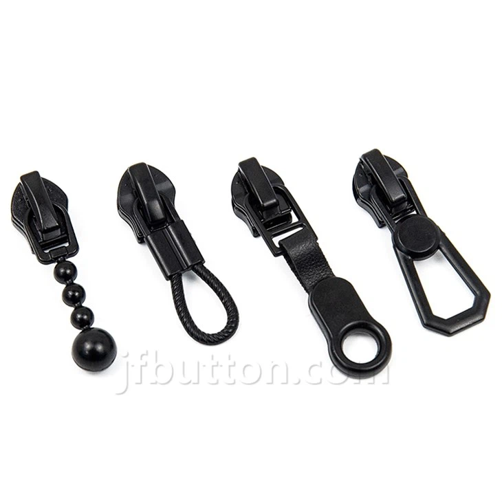 Black Metal Slider Of Zipper