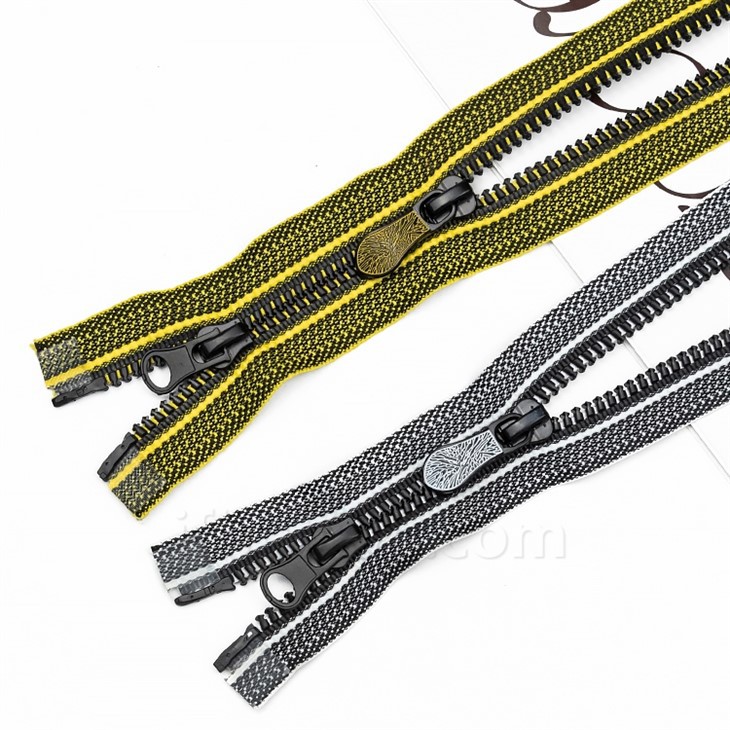 Molded Plastic Separating Zipper factory
