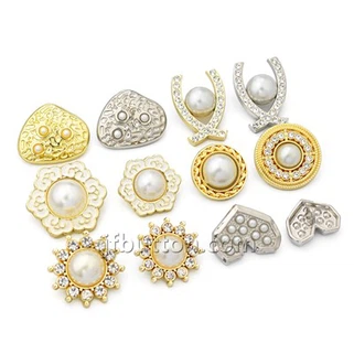 Vlastné tlačidlo Gold Driem s perlou