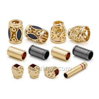 Zlaté koncovky šnúr