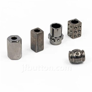 Kovové konce šnúrok