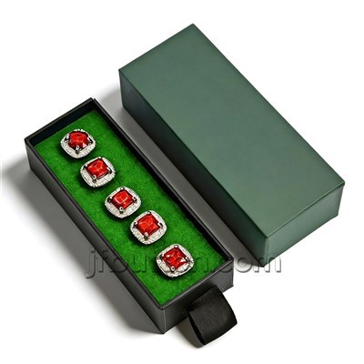 Butang Baju Melayu Rubínovo červená