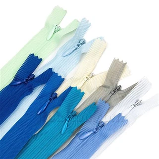 Dlhý neviditeľný zips